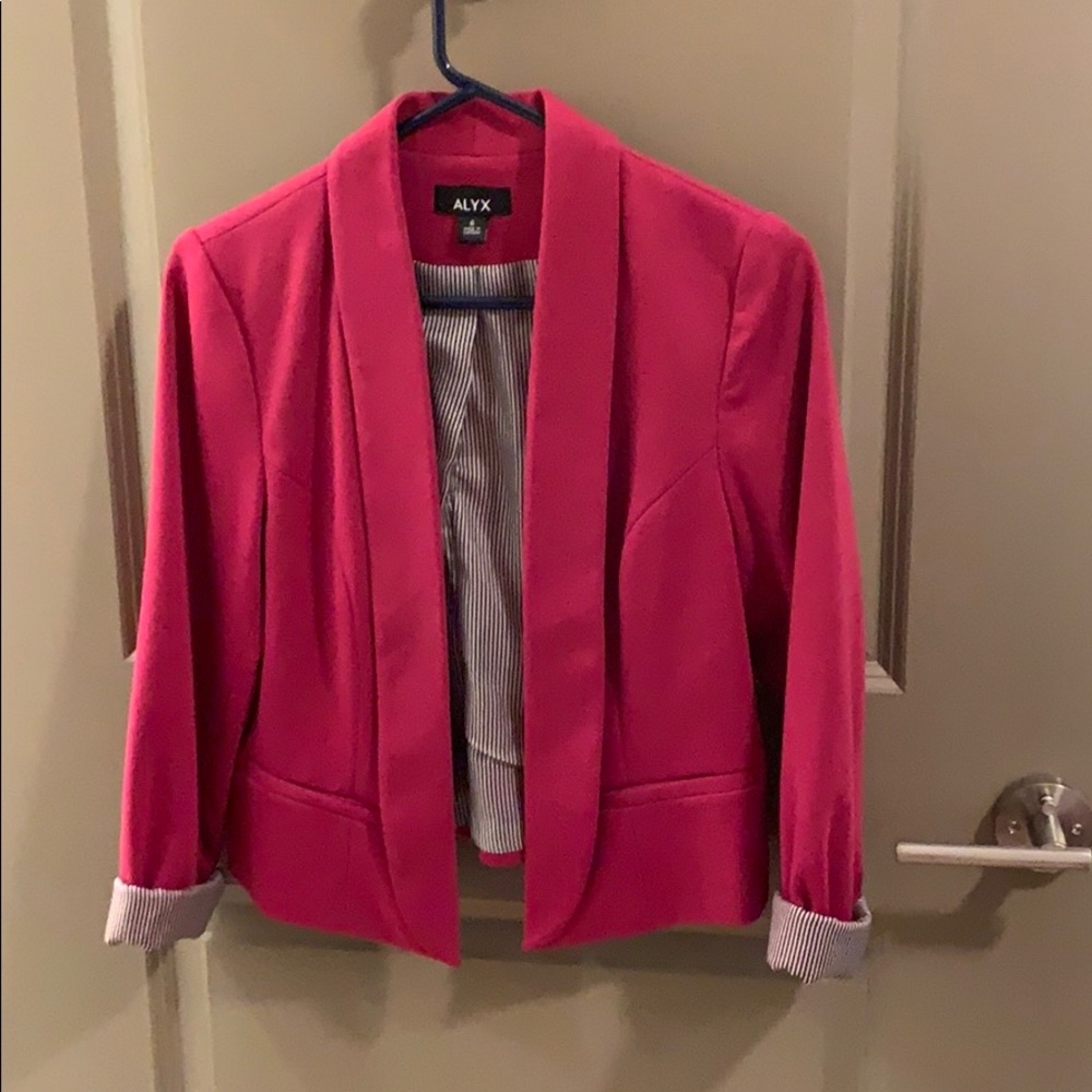 Super cute and stylish suit coat